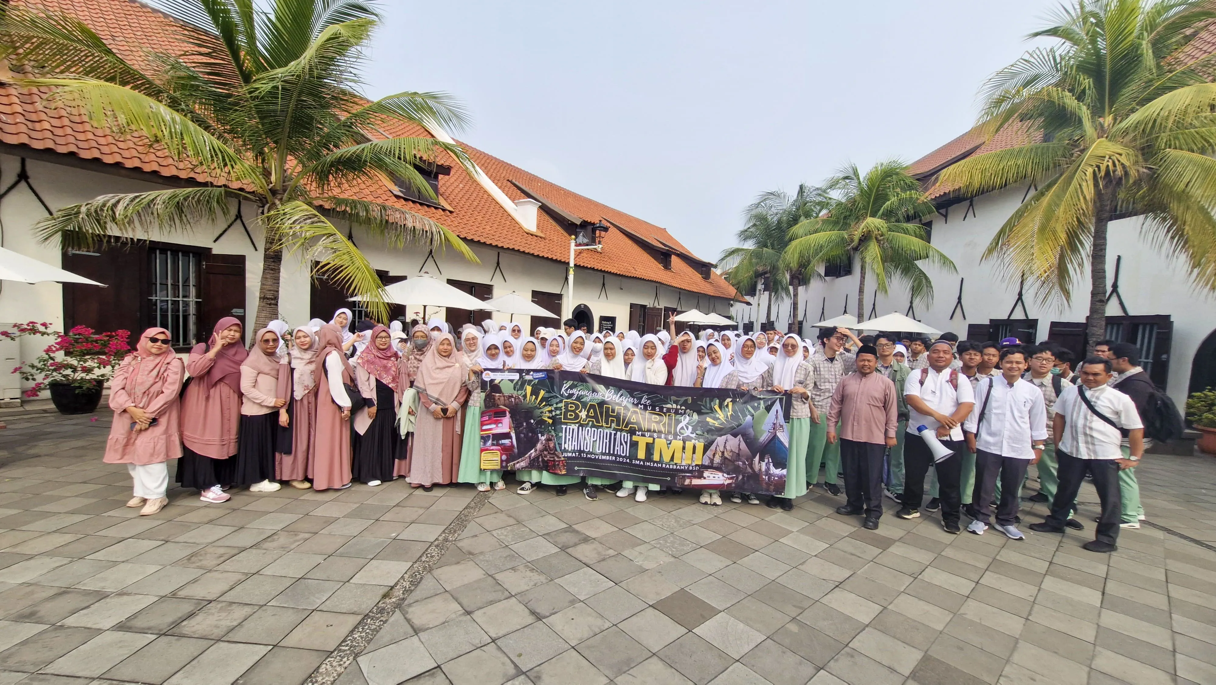 Kunjungan Belajar SMA Insan Rabbany ke Museum Bahari dan Museum Transportasi TMII Jakarta Tahun 2024